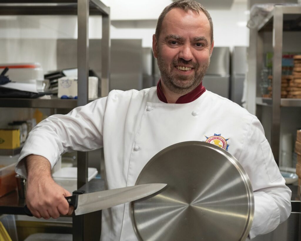 Raša Eskalera naslovna