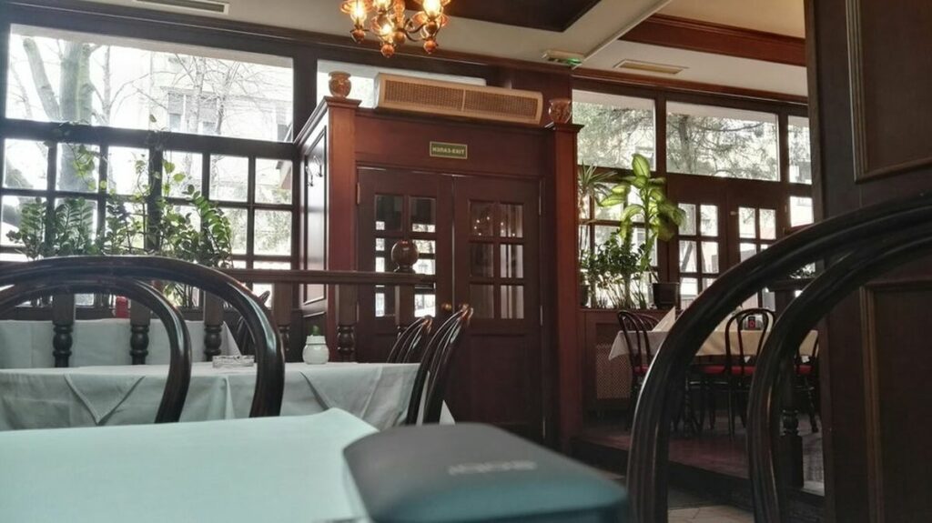 večiti mladoženja 1