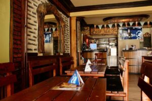 Beertija pub enterijer