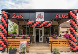 Zar Plus odličan roštilj sa ćumura