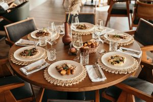 Restoran Suvenir nudi nacionalna autentična jela