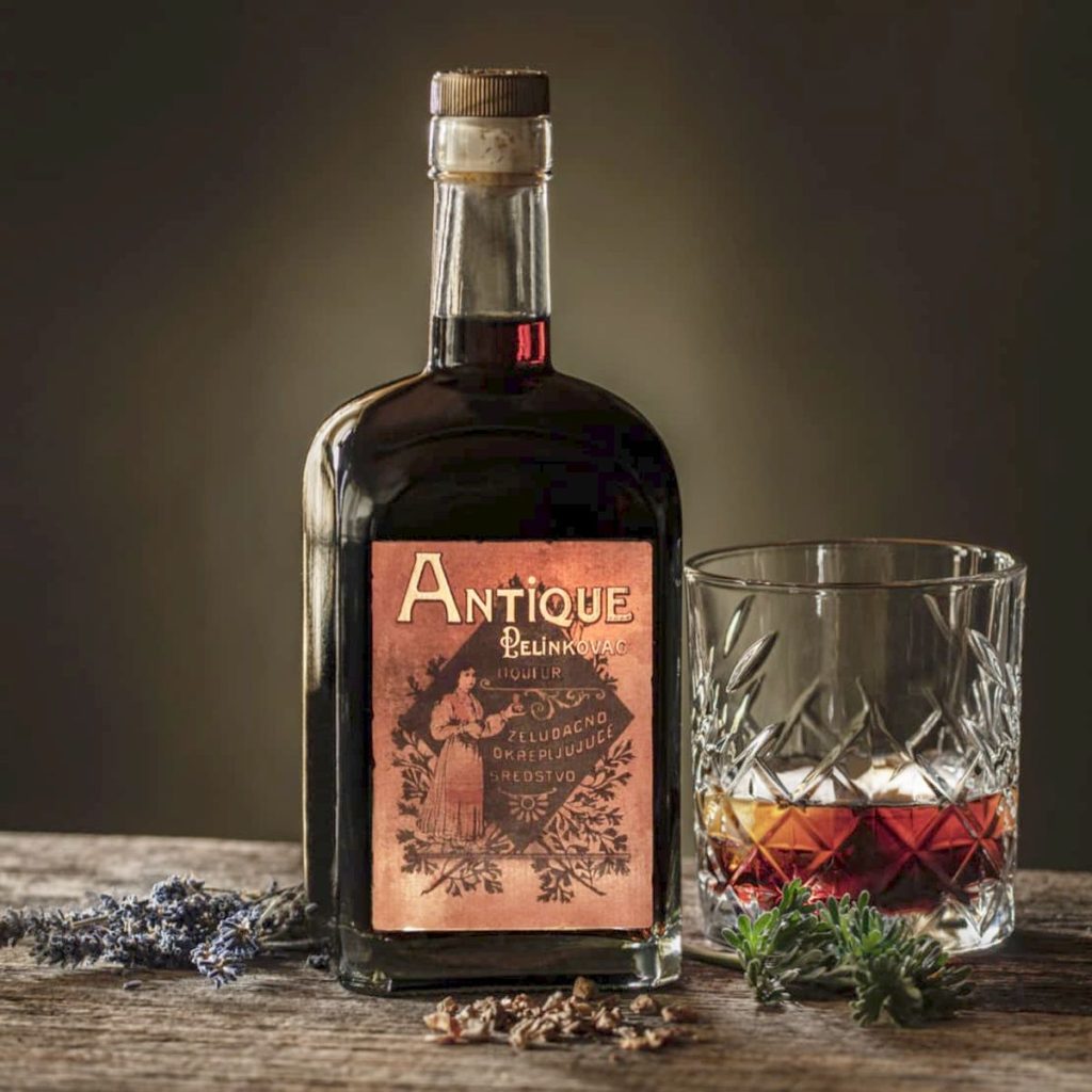 Badel Antique Pelinkovac