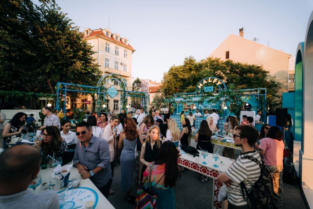 Amalfi Terasa New Media Tim parti