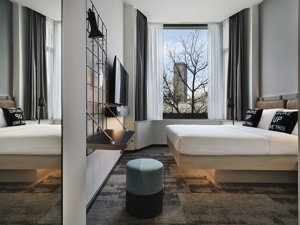 moxy belgrade-drama queen