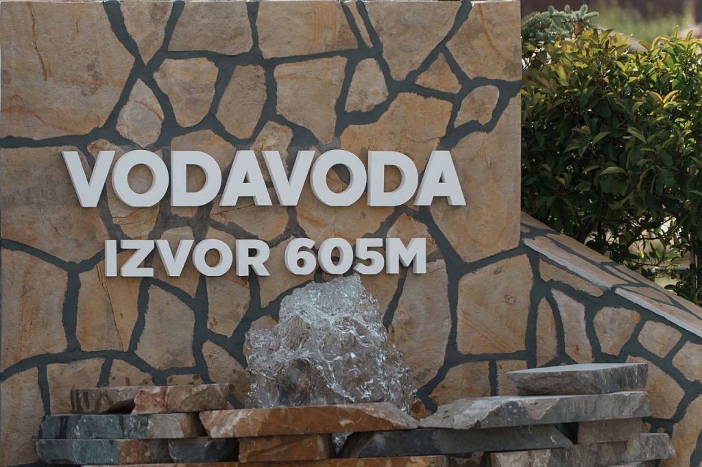 voda voda izvor 605 metara