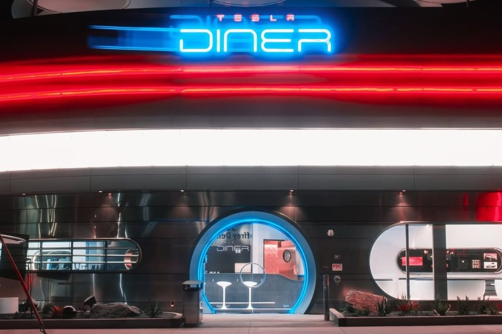 tesla diner los anđeles holivud